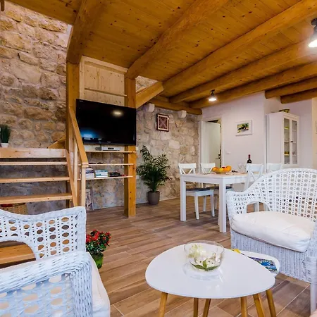 Luciana - Two Bedroom With Swimming Pool And Sea View Vila Gruda